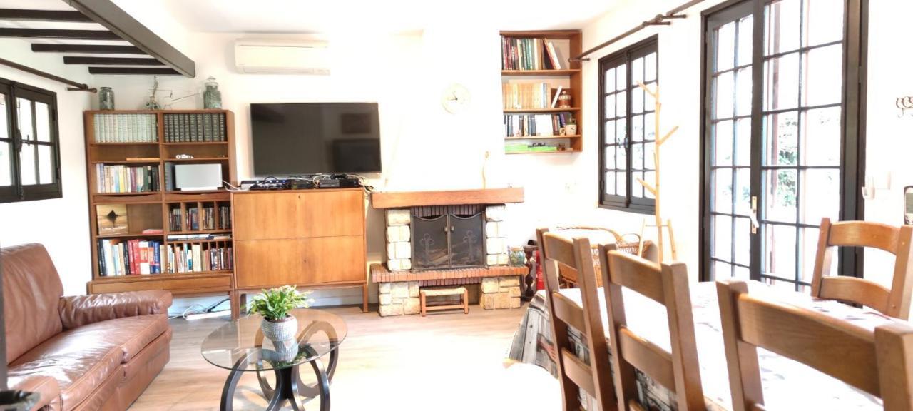 Chalet Les Falaises Saint-Leonard  Екстер'єр фото