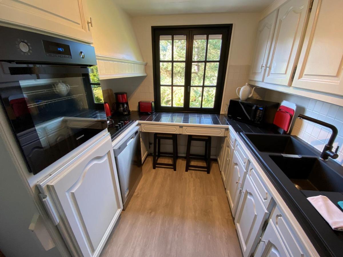 Chalet Les Falaises Saint-Leonard  Екстер'єр фото